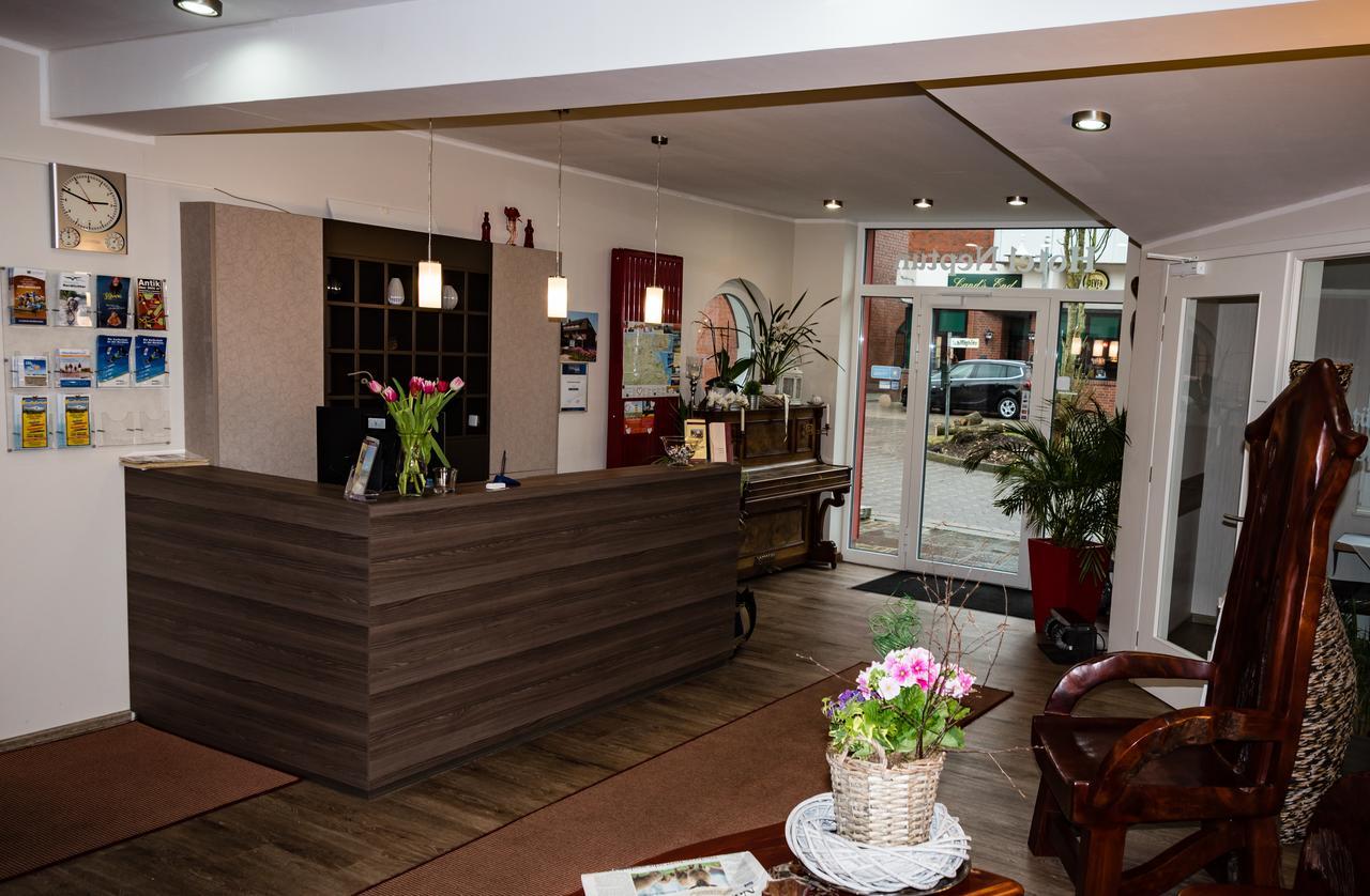 Hotel Neptun Schillig Kültér fotó